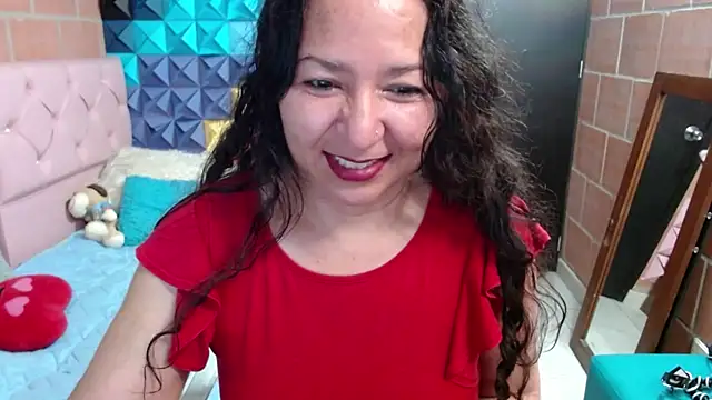 katifoxx online show from March 4, 2025, 11:54 pm