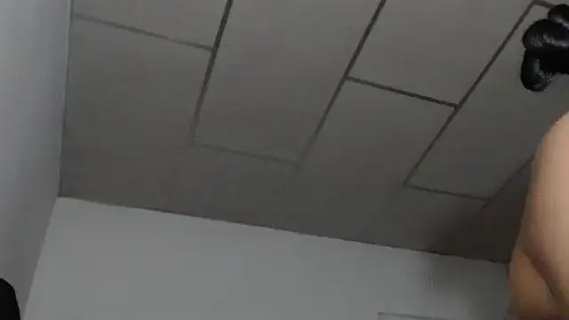 adrixxx38 online show from February 27, 2026, 10:32 pm