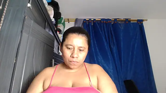 adrixxx38 online show from March 23, 2026, 11:09 pm