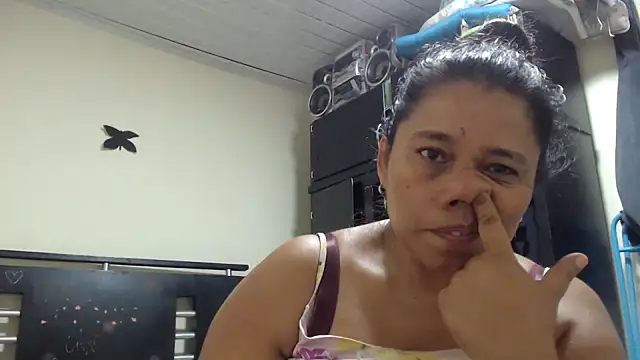 adrixxx38 online show from May 15, 2026, 11:12 pm