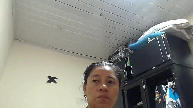 adrixxx38 online show from May 29, 2026, 7:45 pm