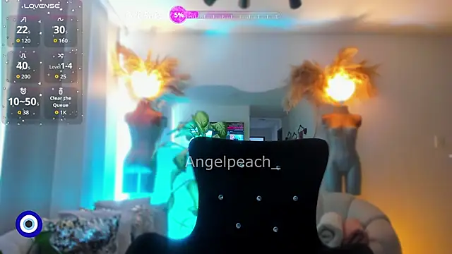 Angel Peach online show from December 15, 2025, 1:04 pm