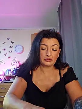 Hotangel75 online show from November 12, 2025, 9:21 am