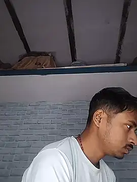 sujanmanda online show from December 4, 2025, 4:11 am