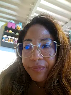 mila38 online show from June 28, 2026, 4:02 pm