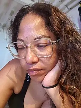 mila38 online show from July 11, 2026, 5:37 pm