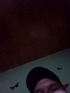 Snapshot of maiki7778 chatting on March 23, 2026, 1:53 am maiki7778 online show from March 23, 2026, 1:53 am