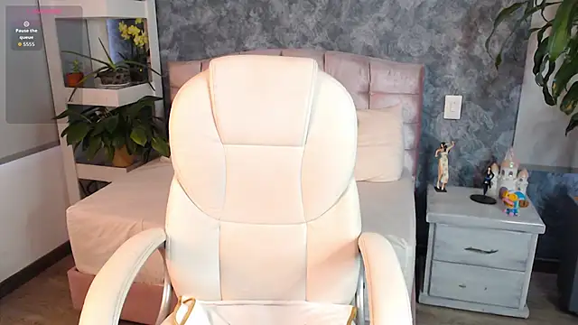 niko robin online show from April 17, 2026, 9:51 pm