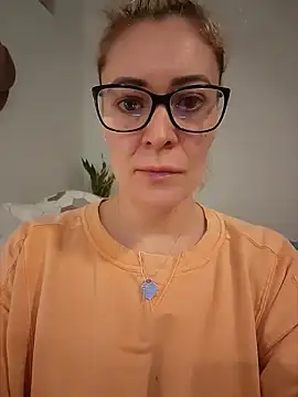 HollyTattoo online show from January 13, 2025, 10:47 am