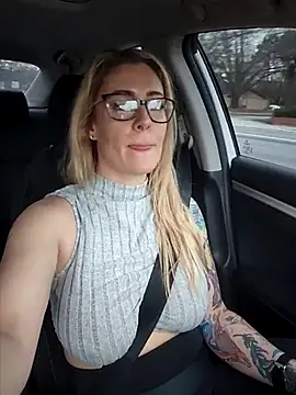 HollyTattoo online show from February 19, 2025, 10:09 pm