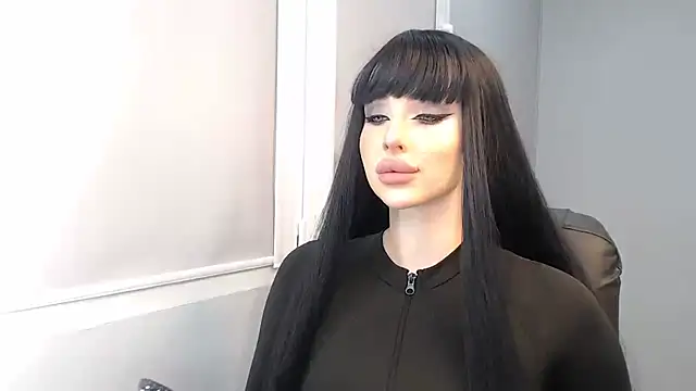 Snapshot of Lady_Joli chatting on December 7, 2024, 8:16 pm Lady Joli online show from December 7, 2024, 8:16 pm