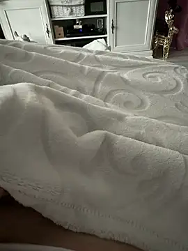 Snapshot of frechsein chatting on November 26, 2025, 8:48 am frechsein online show from November 26, 2025, 8:48 am