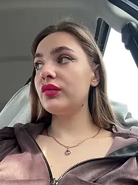 Snapshot of Night_dreams chatting on March 12, 2025, 8:19 am Night dreams online show from March 12, 2025, 8:19 am