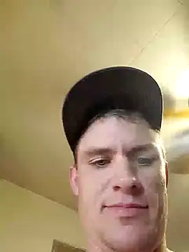 MaddyC6992 online show from January 16, 2025, 4:07 pm