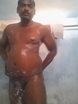 rohanhotguy online show from April 24, 2026, 11:01 am