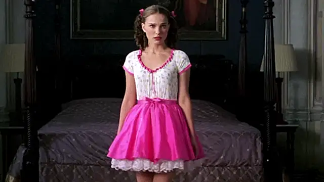 fmodel online show from October 27, 2025, 8:51 am