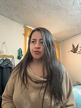 Snapshot of latinfemale chatting on April 22, 2026, 8:21 pm latinfemale online show from April 22, 2026, 8:21 pm