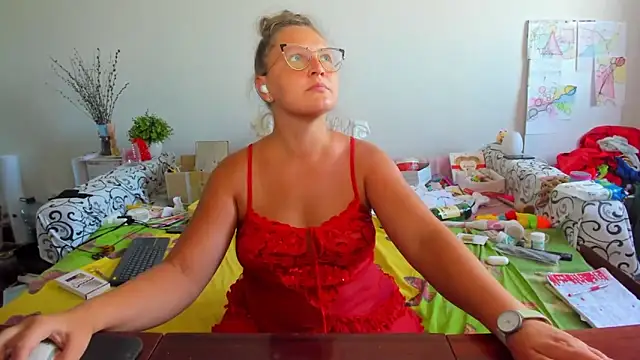 IamYourNarcotic online show from September 13, 2025, 12:38 pm