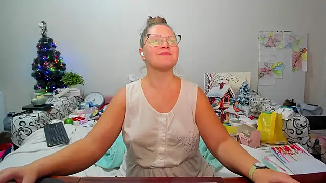 IamYourNarcotic online show from December 19, 2025, 2:13 pm