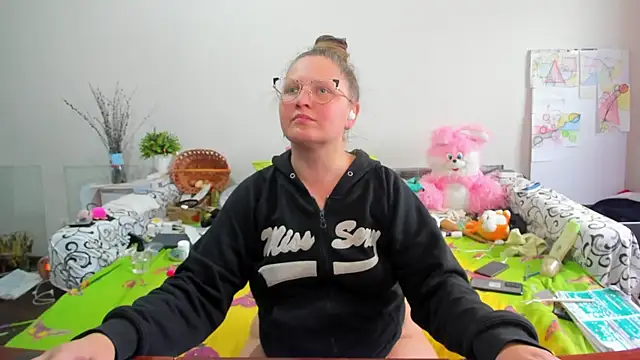 Snapshot of IamYourNarcotic chatting on April 22, 2026, 1:12 pm IamYourNarcotic online show from April 22, 2026, 1:12 pm