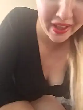 Snapshot of Mllesha74000 chatting on January 23, 2025, 12:19 pm Mllesha74000 online show from January 23, 2025, 12:19 pm