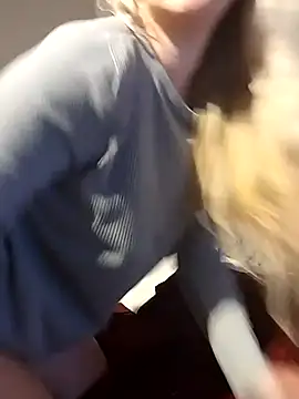 Snapshot of Mllesha74000 chatting on March 22, 2025, 6:25 pm Mllesha74000 online show from March 22, 2025, 6:25 pm