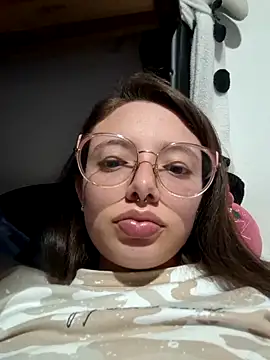 linda-schmidt online show from November 6, 2025, 3:40 am