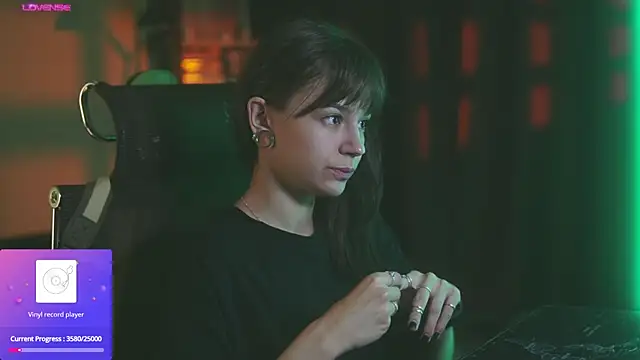 Snapshot of alyssa_sweet chatting on October 13, 2025, 5:40 am alyssa sweet online show from October 13, 2025, 5:40 am