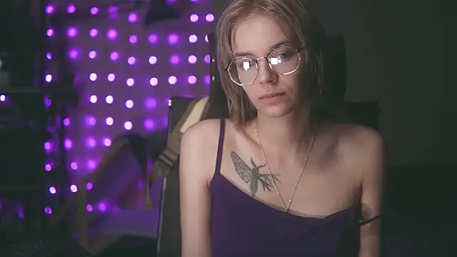 alyssa sweet online show from June 5, 2026, 6:52 am
