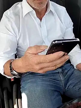 Snapshot of giorgio481510 chatting on February 28, 2025, 9:47 am giorgio481510 online show from February 28, 2025, 9:47 am