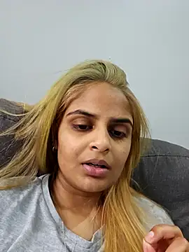 DirtySnowball69 online show from September 13, 2025, 1:11 pm