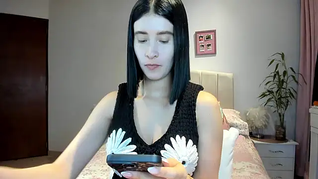 Snapshot of macarena_vallejo chatting on May 22, 2026, 3:57 am macarena vallejo online show from May 22, 2026, 3:57 am