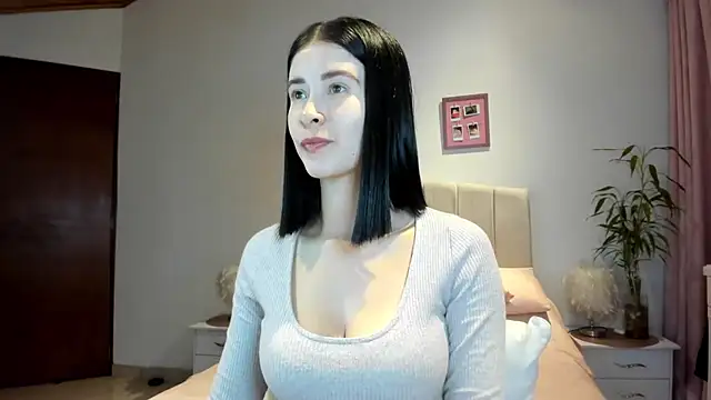 Snapshot of macarena_vallejo chatting on July 10, 2026, 4:06 am macarena vallejo online show from July 10, 2026, 4:06 am