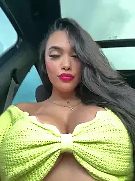 emma andrew1 online show from February 14, 2025, 1:18 pm