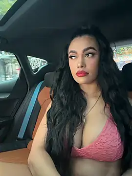 Snapshot of emma_andrew1 chatting on February 28, 2026, 4:19 pm emma andrew1 online show from February 28, 2026, 4:19 pm