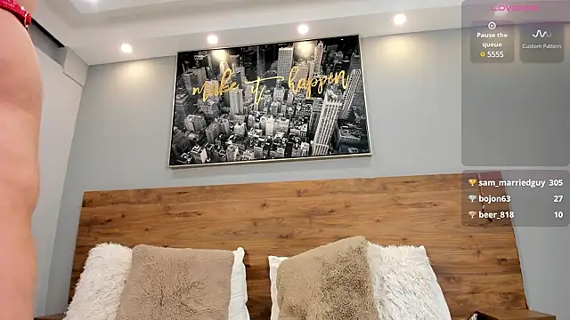 Snapshot of Samara_Eyes chatting on December 30, 2024, 3:58 am Samara Eyes online show from December 30, 2024, 3:58 am