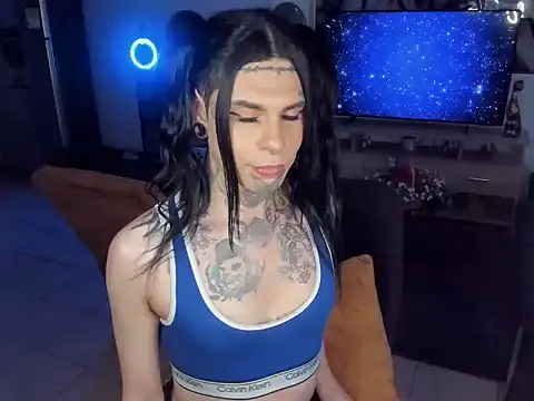 herreraisa official online show from March 5, 2026, 11:01 pm