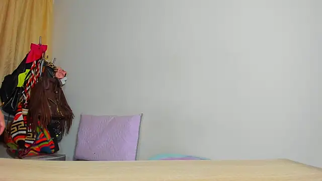 Snapshot of cleopatra_bigboobs01 chatting on February 21, 2026, 1:39 am cleopatra bigboobs01 online show from February 21, 2026, 1:39 am