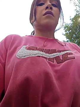 DORYY online show from October 11, 2025, 9:02 pm