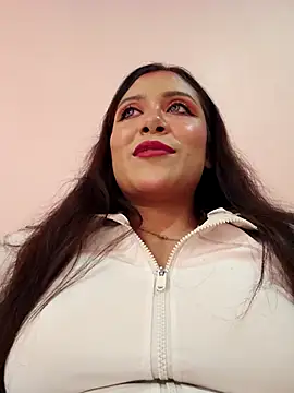 DORYY online show from April 8, 2026, 9:59 pm