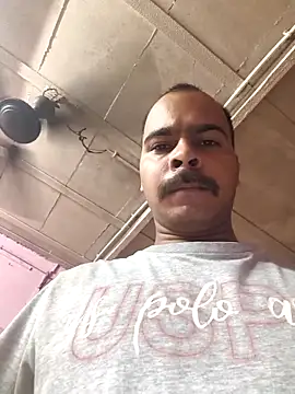 Vickyrajput009 online show from September 16, 2025, 1:28 am