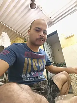 Vickyrajput009 online show from May 17, 2026, 3:19 pm