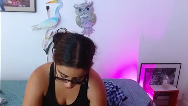 keyklin1 online show from February 11, 2026, 11:48 am