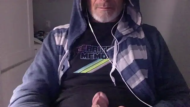 Snapshot of readyforfunxxx chatting on February 20, 2026, 1:11 pm readyforfunxxx online show from February 20, 2026, 1:11 pm