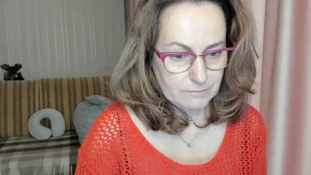 lauraoven online show from March 20, 2025, 7:14 am