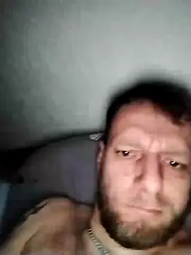 Snapshot of Kw8585kw chatting on December 6, 2024, 6:48 am Kw8585kw online show from December 6, 2024, 6:48 am