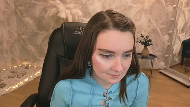 Snapshot of CloudGrace chatting on February 7, 2026, 6:22 pm CloudGrace online show from February 7, 2026, 6:22 pm