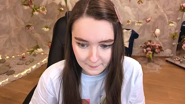 Snapshot of CloudGrace chatting on March 3, 2026, 3:12 am CloudGrace online show from March 3, 2026, 3:12 am