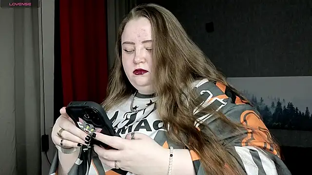 Snapshot of EMMA__CONNOR chatting on November 9, 2025, 10:08 pm EMMA CONNOR online show from November 9, 2025, 10:08 pm