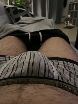 Snapshot of _Inchiodo_ chatting on January 29, 2025, 6:07 pm  Inchiodo  online show from January 29, 2025, 6:07 pm